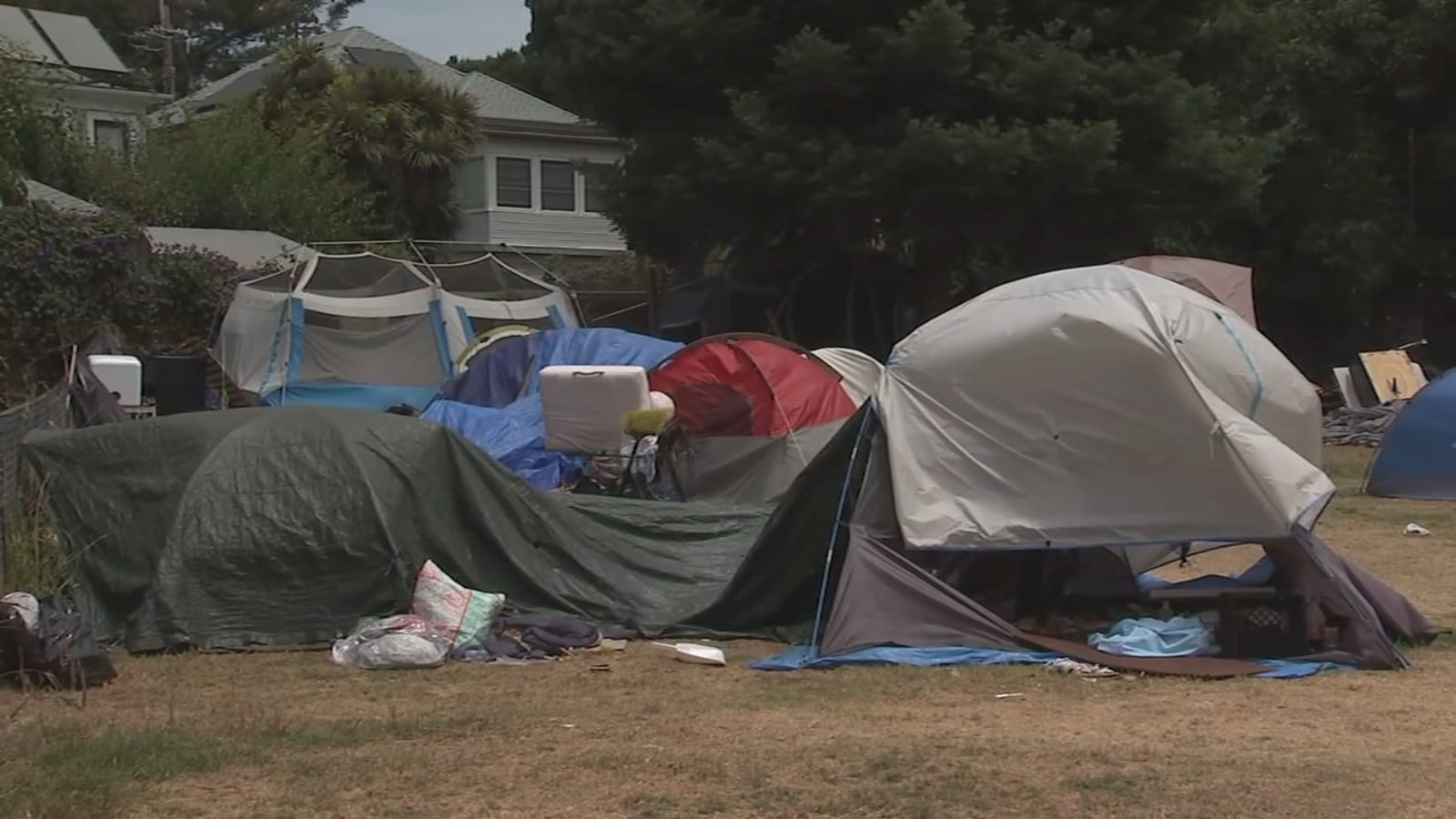 Unhoused people being ordered out of Berkeley's Ohlone Park, not sure what will happen next