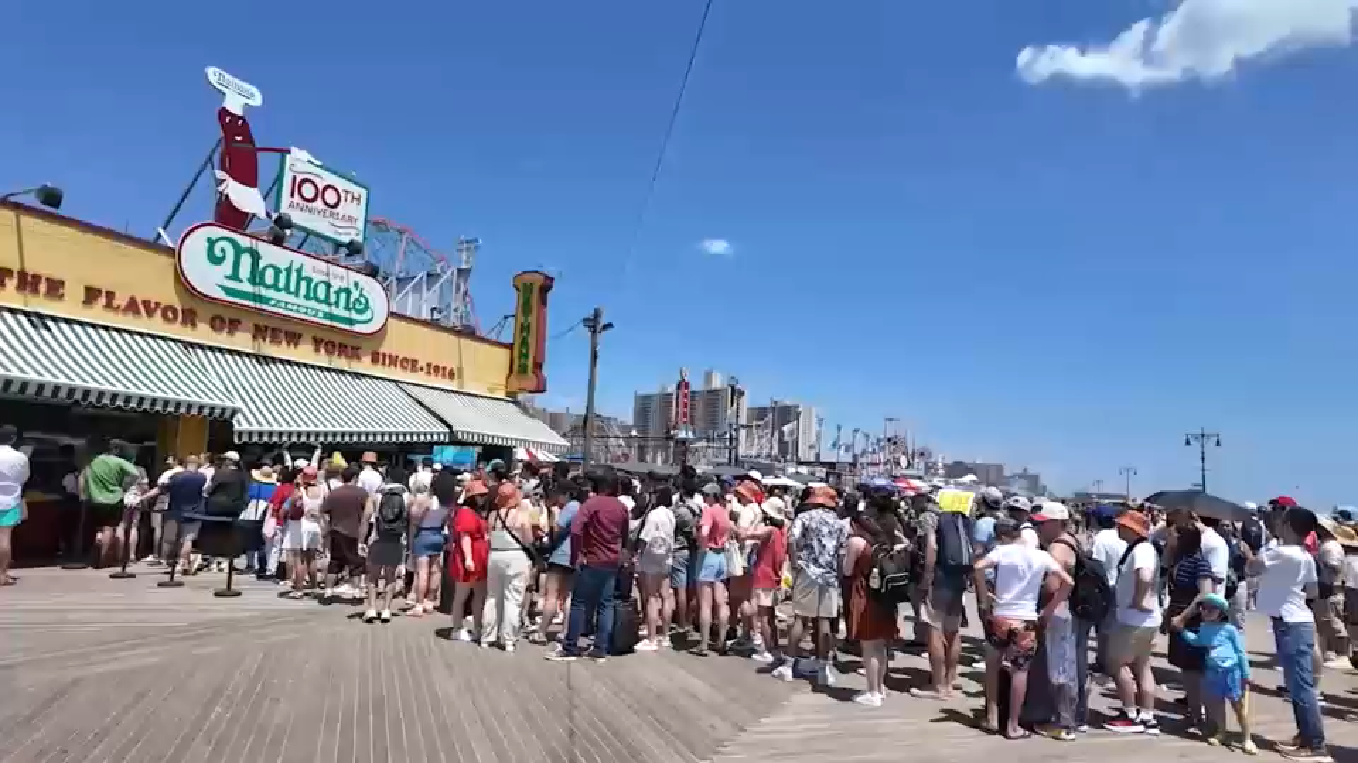 Picture-perfect weather draws beachgoers to Coney Island