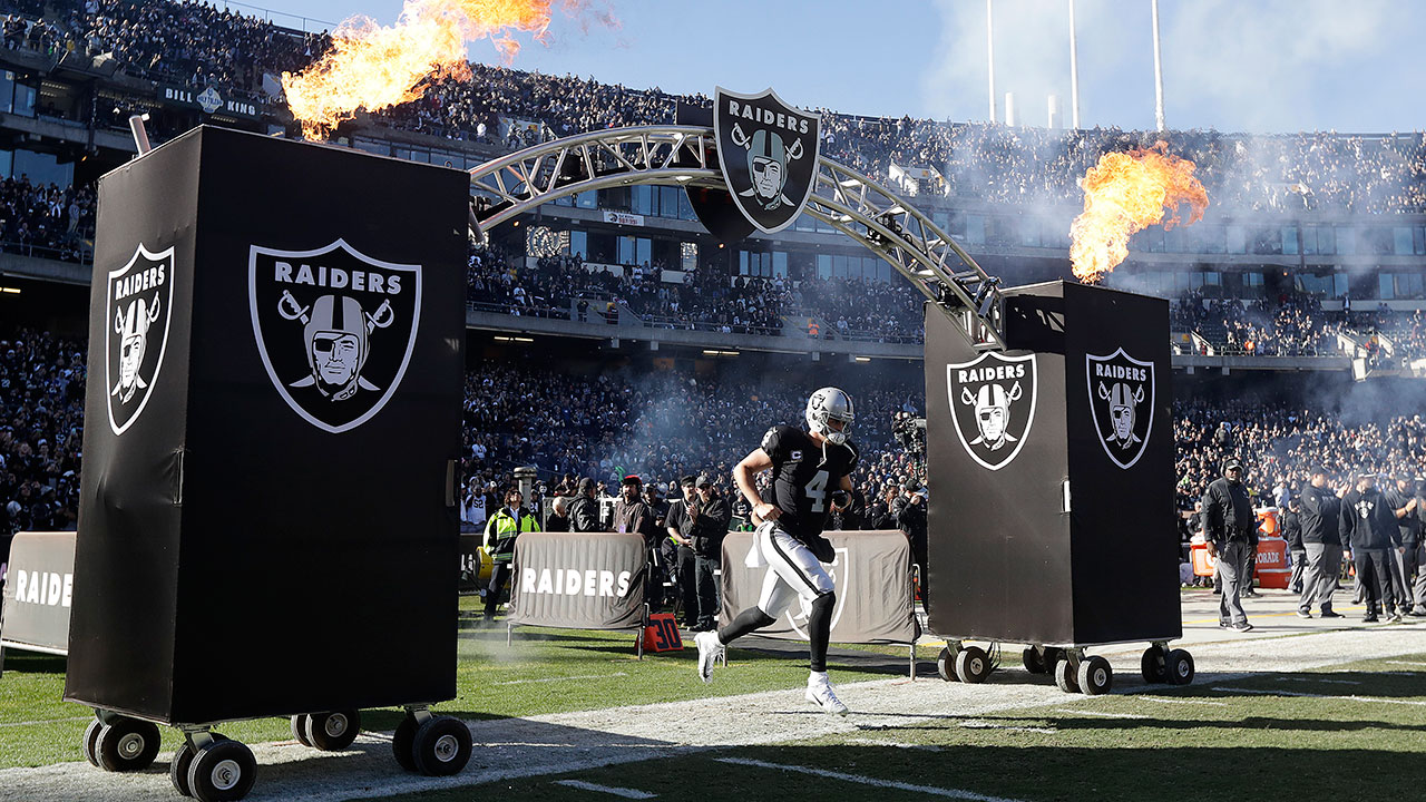QB&A With Derek Carr - 01/10/17