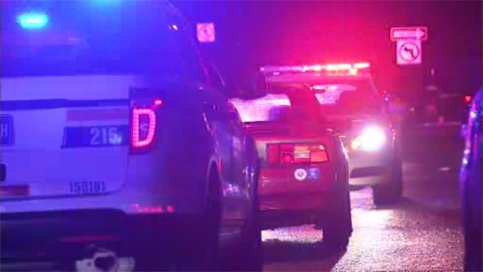Driver hits police car in NE Philly, suspected of DUI - 6abc Philadelphia