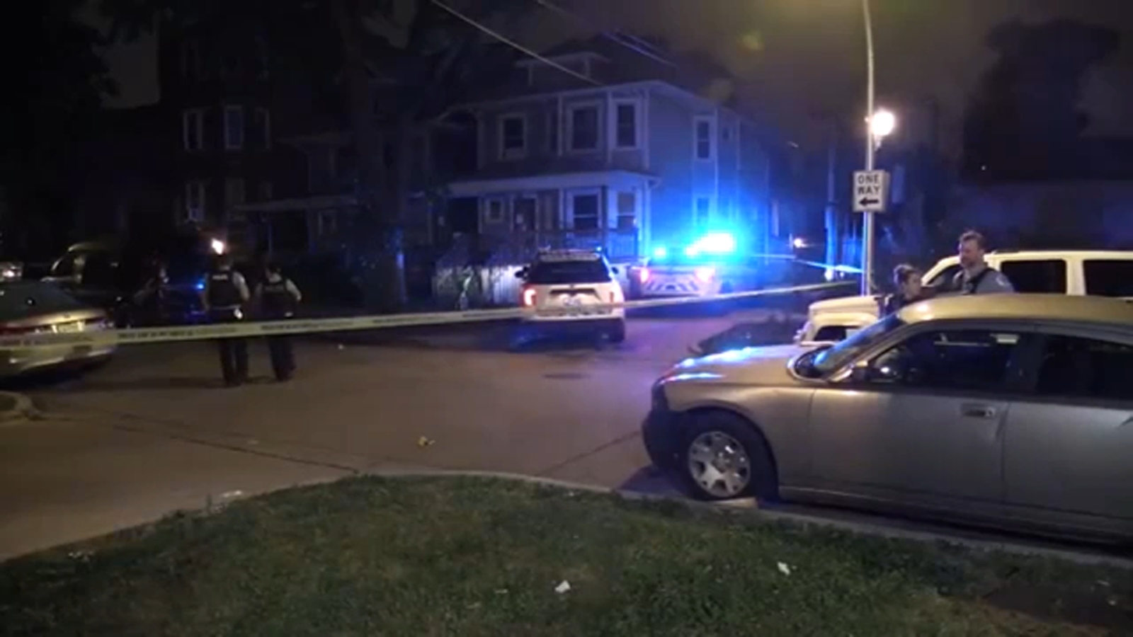 Chicago shooting: 3 wounded in separate South Austin shootings minutes ...