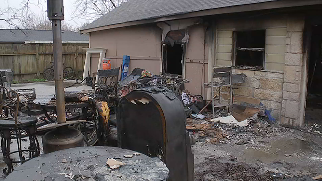 New smoke detectors save family from house fire in north Houston