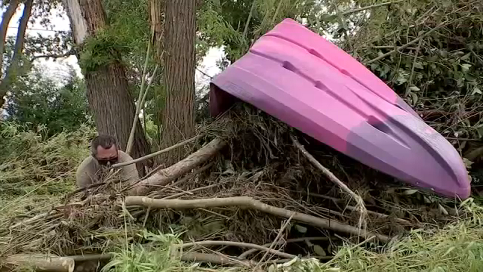 5 Houstonian deaths identified in Hilly Country flooding, bringing total to 11, 13 still missing