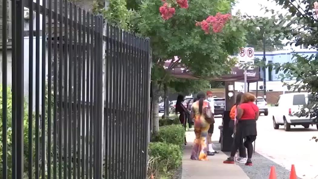Houston nightclub dress codes: City Council discusses ordinance requiring businesses to post attire rules - ABC13 Houston Houston nightclub dress codes: City Council discusses ordinance requiring businesses to post attire rules - ABC13 Houston