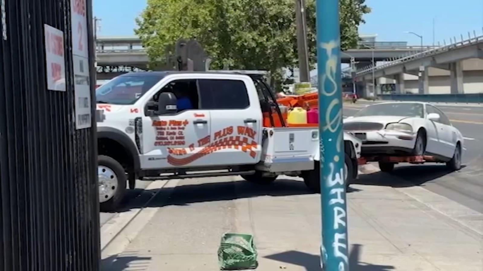 Ticketing stolen cars is a problem in Oakland, grand jury report says