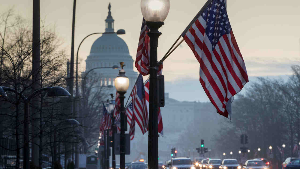 Trump heads to Washington for inauguration; NYC readies for protests