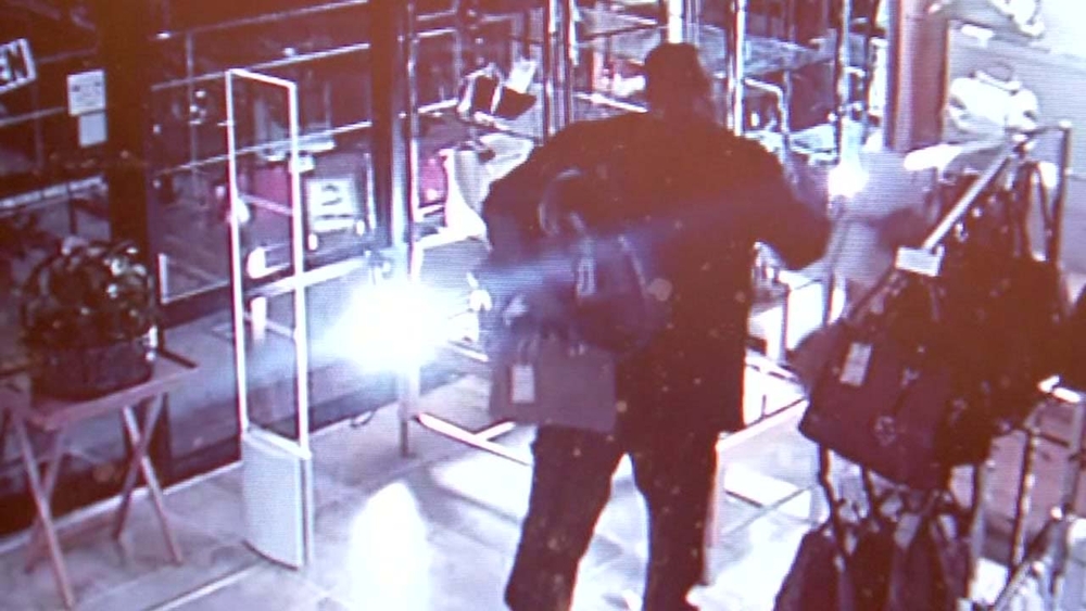 Thief caught on video stealing purses in Rice Village