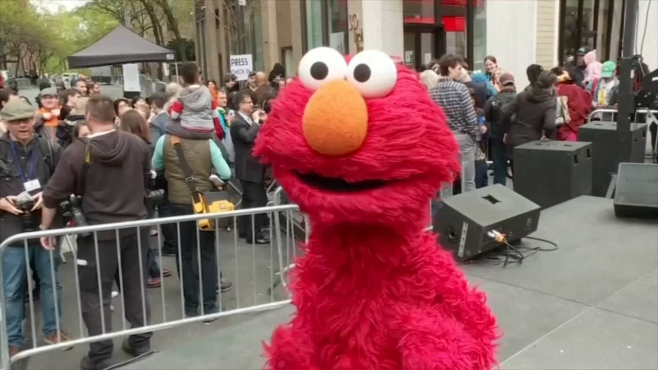 Antisemitic posts appear on Elmo's X account after being hacked