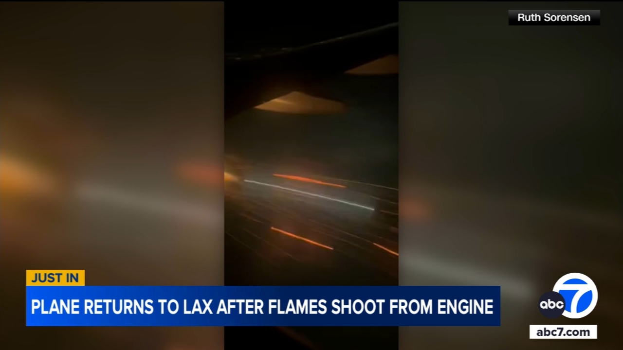 Los Angeles airport: Flames from engine cause flight to declare