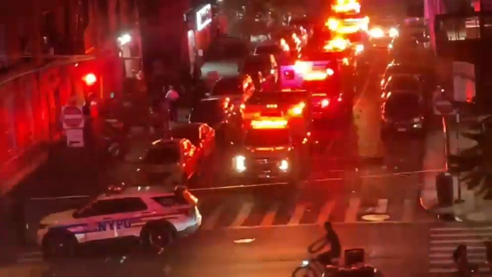 Bronx double shooting: 2 people shot in Fordham Heights - ABC7 New York