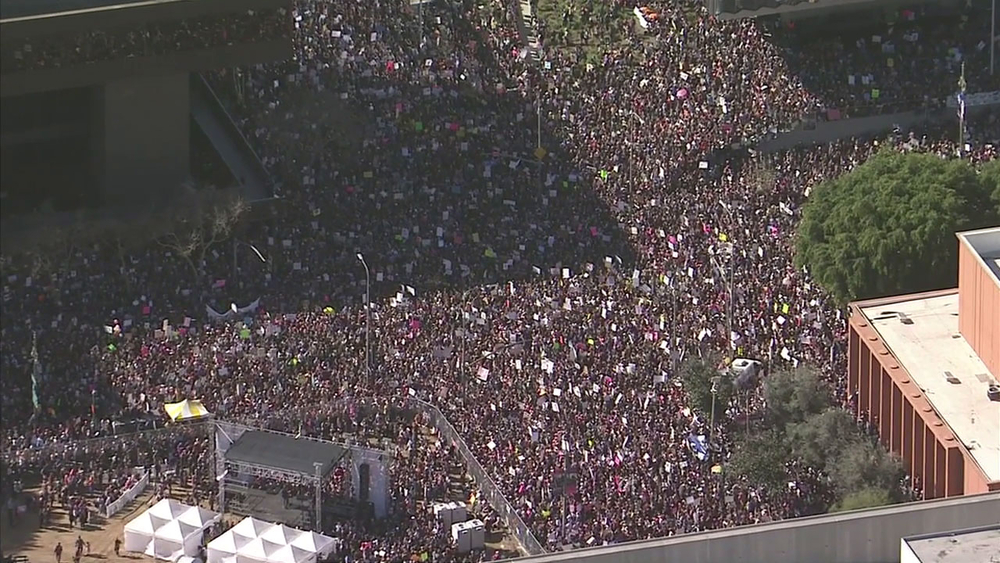 750,000 attend Women's March Los Angeles