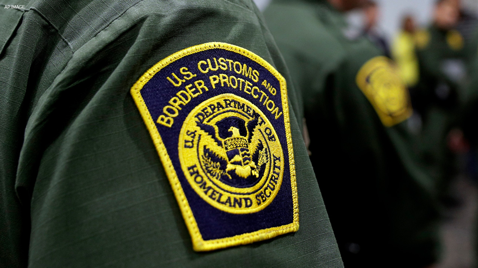 Off-duty Border Patrol agent charged with assaulting Long Beach police officer
