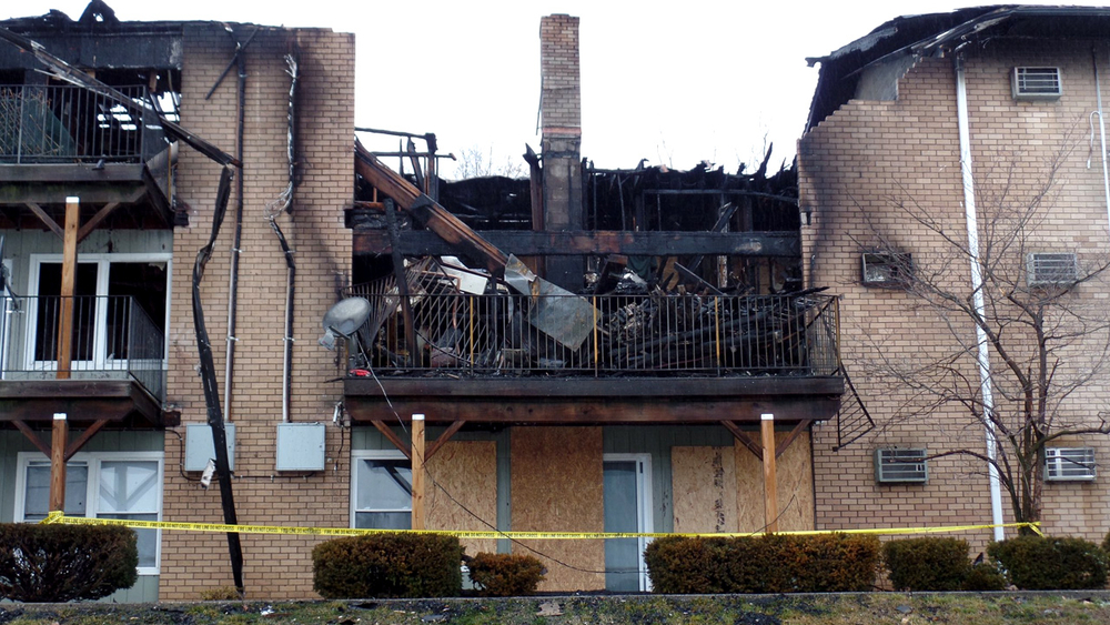 2 critically injured in massive apartment complex fire