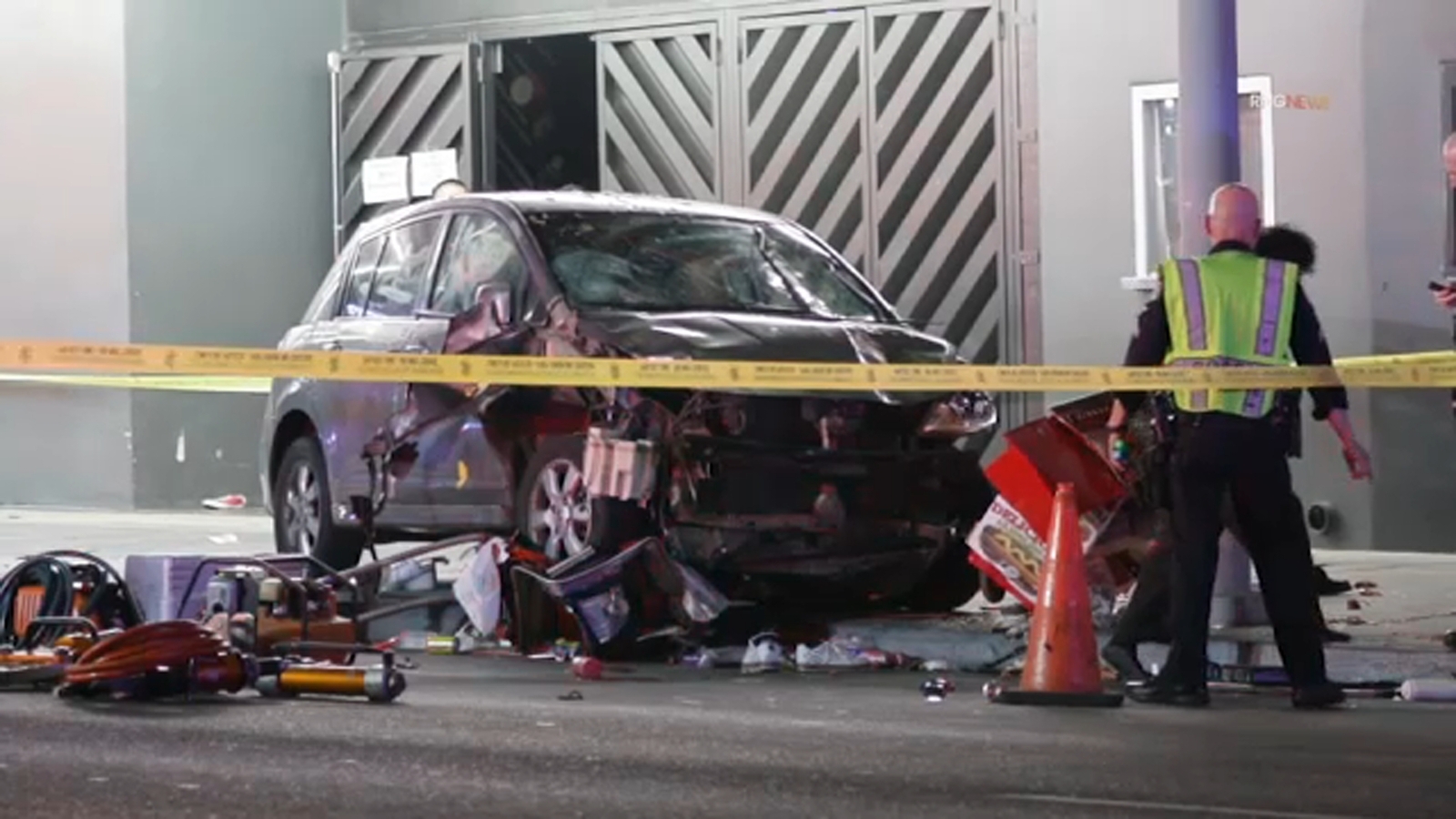 30 heridos tras embestir un vehículo a una multitud en East Hollywood ...