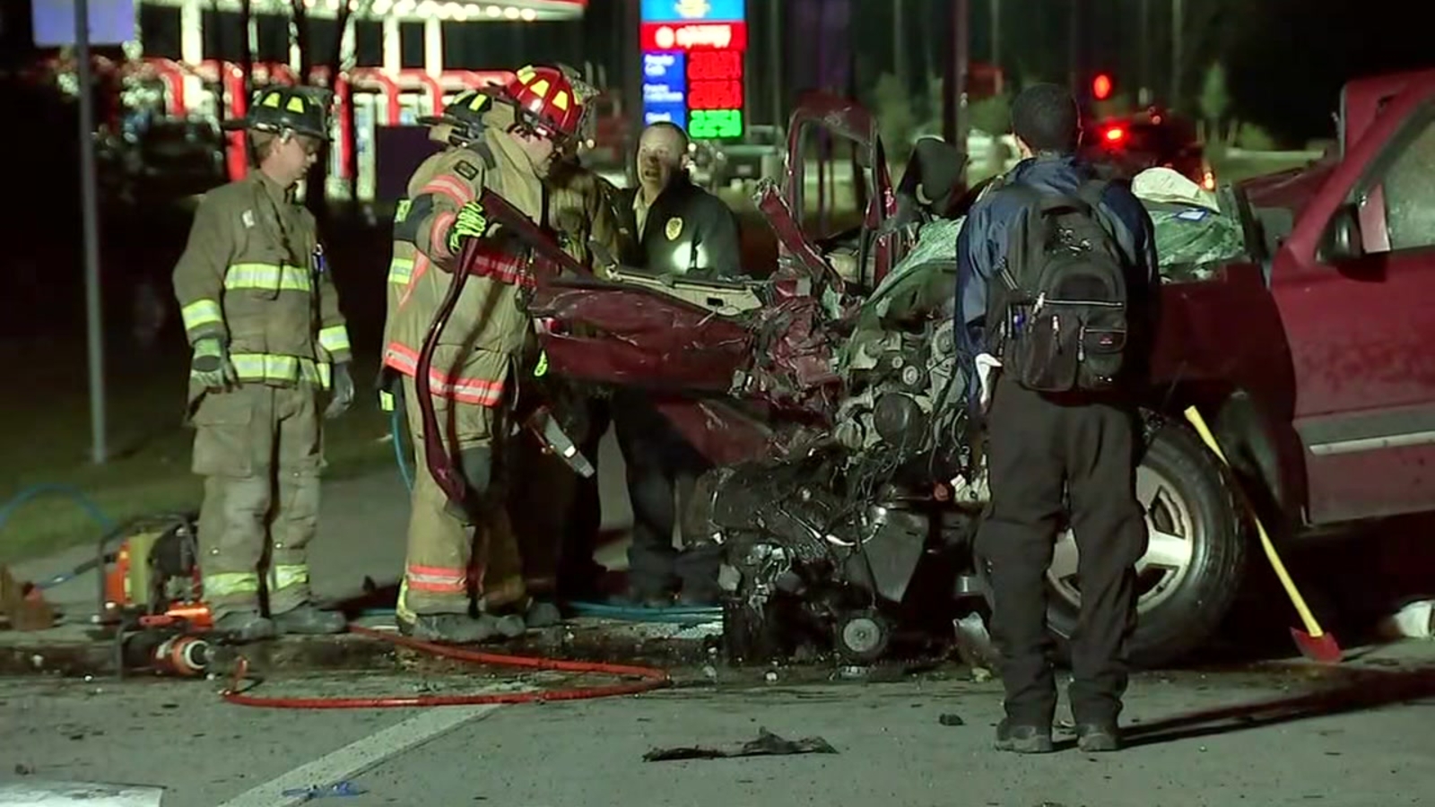 FM 1960 near Farrell reopens after deadly head-on crash - ABC13 Houston