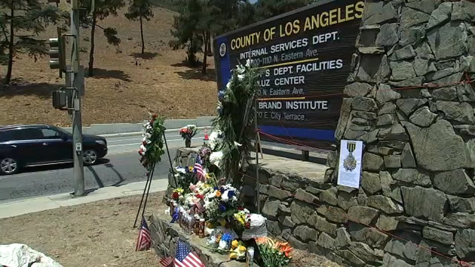 Device that exploded and killed 3 Los Angeles sheriff's detectives was a grenade, department says