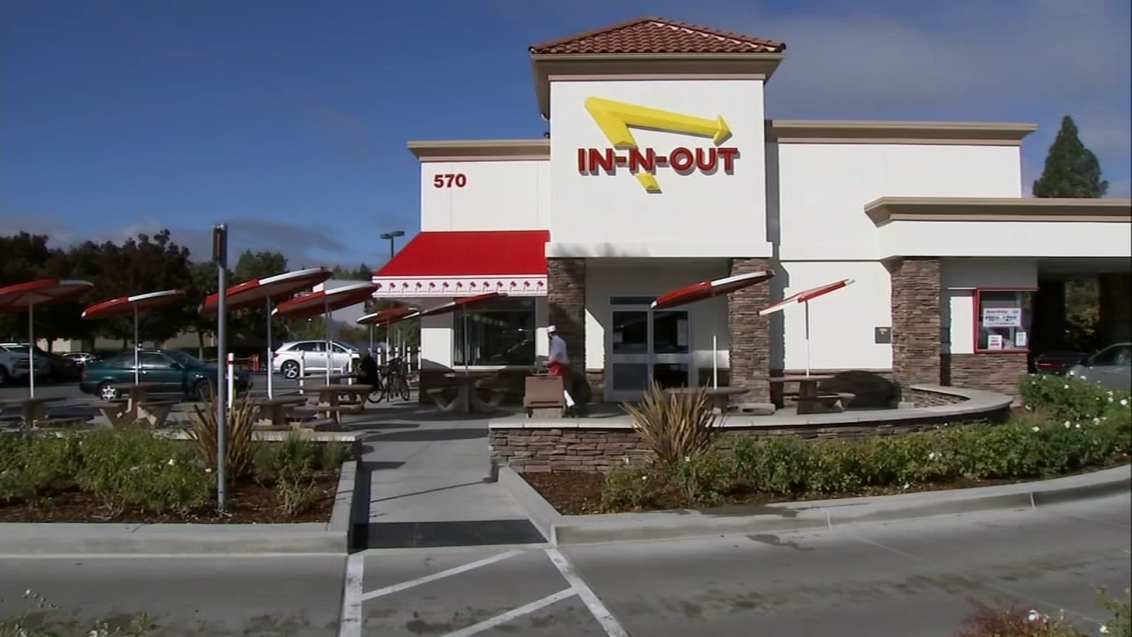 In-N-Out president leaving CA for Tennessee, saying 'doing business is not easy here'