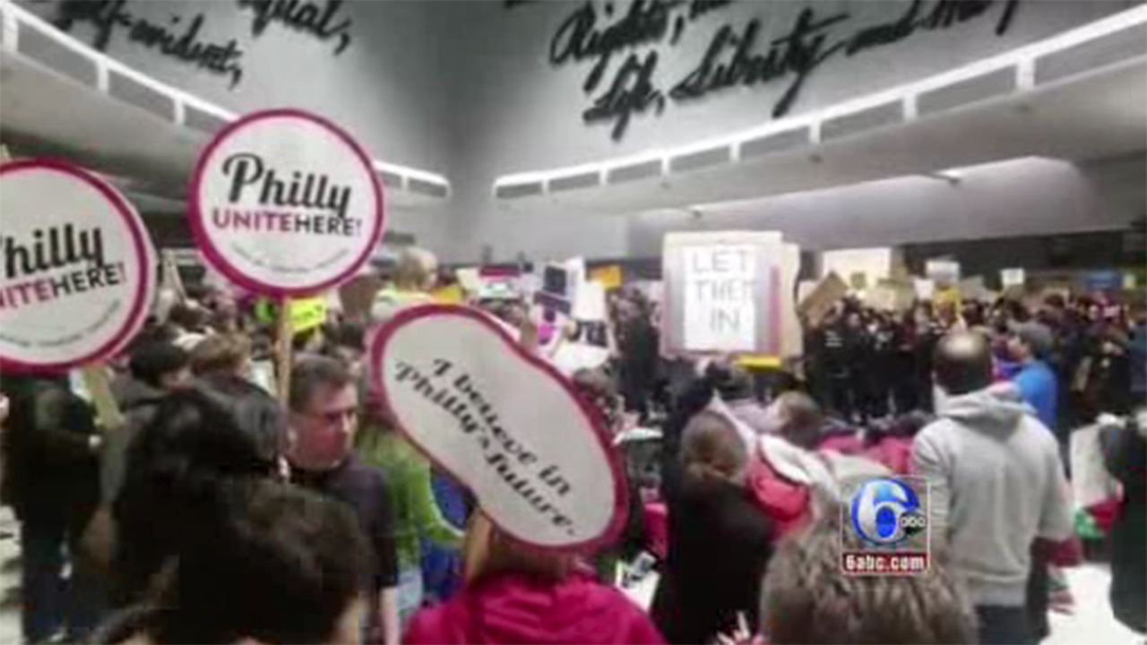 2 Syrian families detained at PHL, then put on flight back home 