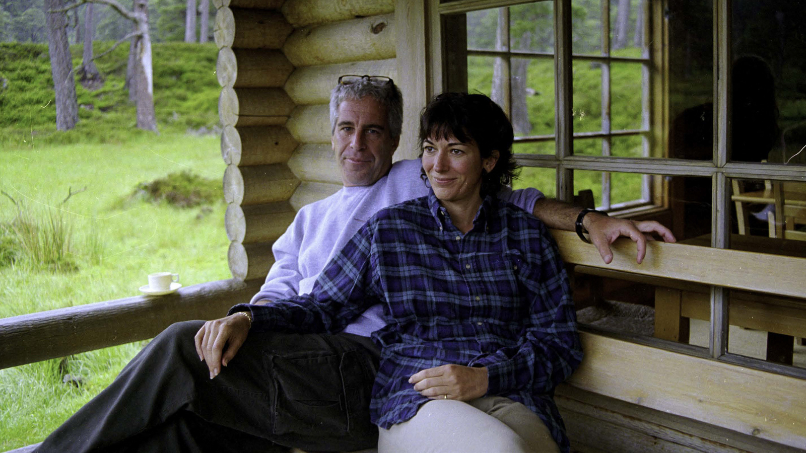 DOJ Pushes to Unseal Epstein Grand Jury Transcripts