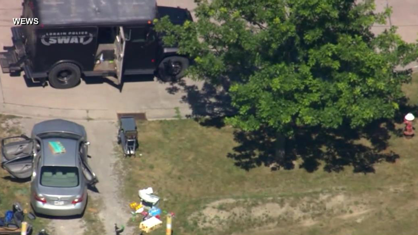 Police say waiting shooter ambushed 2 Ohio officers parked for lunch and seriously injured a third