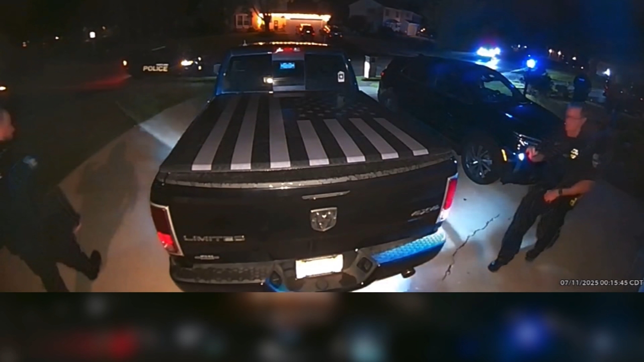 Sheriff warns families about viral door kicking challenge: 'Good way to end up dead'