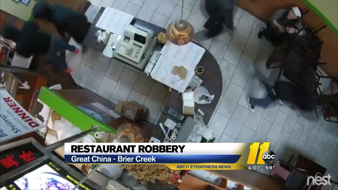 Police seek help finding restaurant robbery suspects