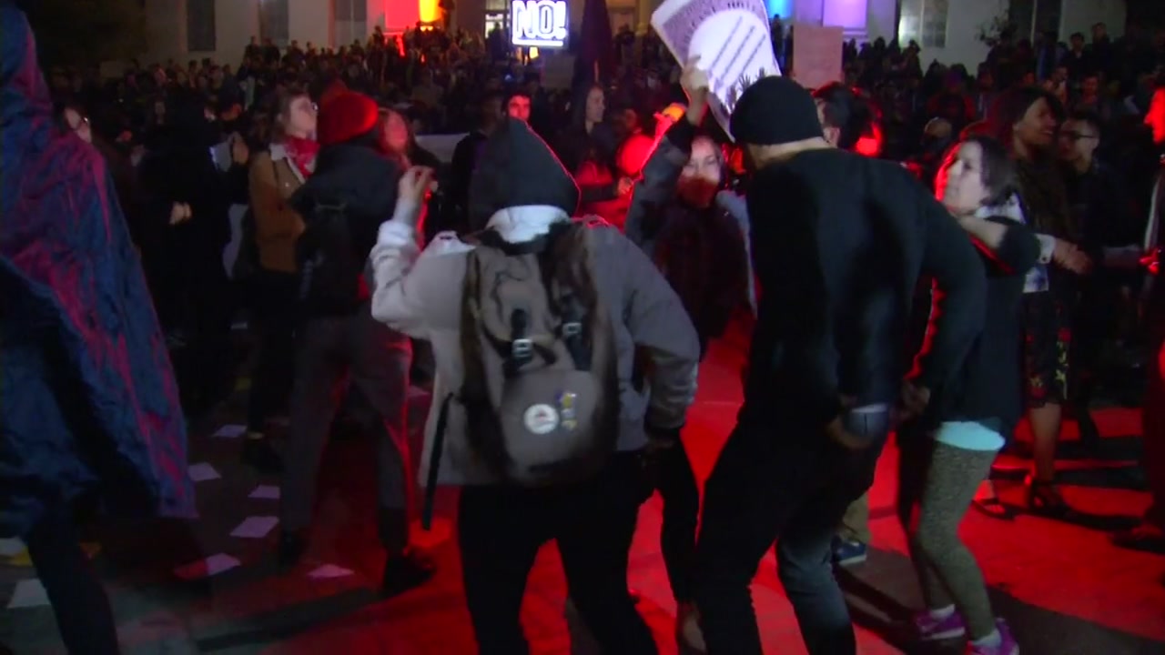 UC pledges campus police reforms to right systemic injustice - Los Angeles  Times, image size:1280x720