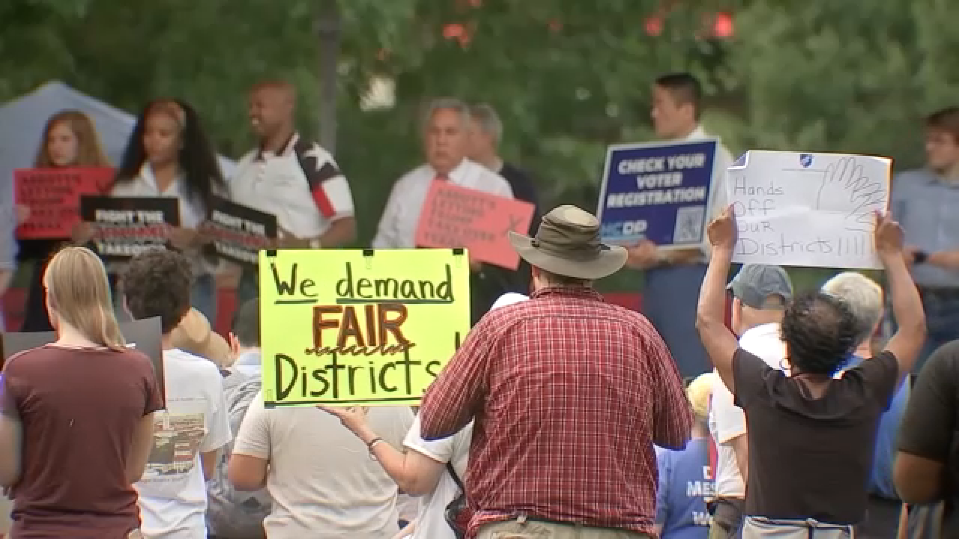 Texas redistricting hearings spark backlash as lawmakers proceed without showing maps