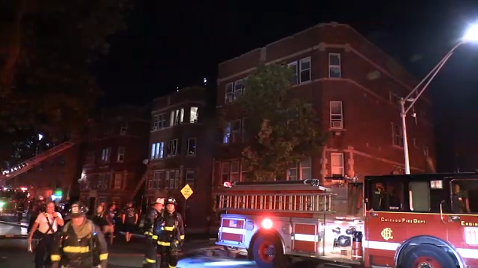 1 killed in apartment building fire on Kilpatrick Avenue on West Side ...