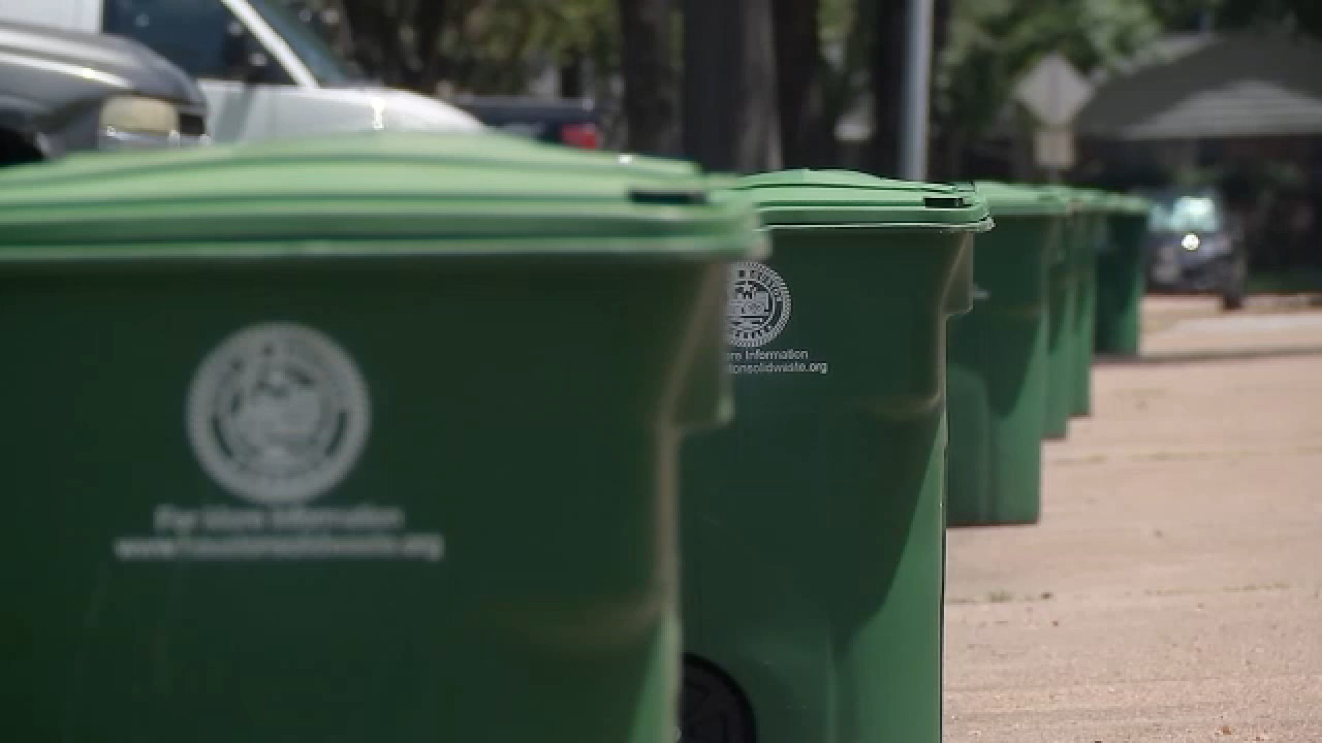 Houston solid waste says it needs newer vehicles and more staff to help with recycling delays