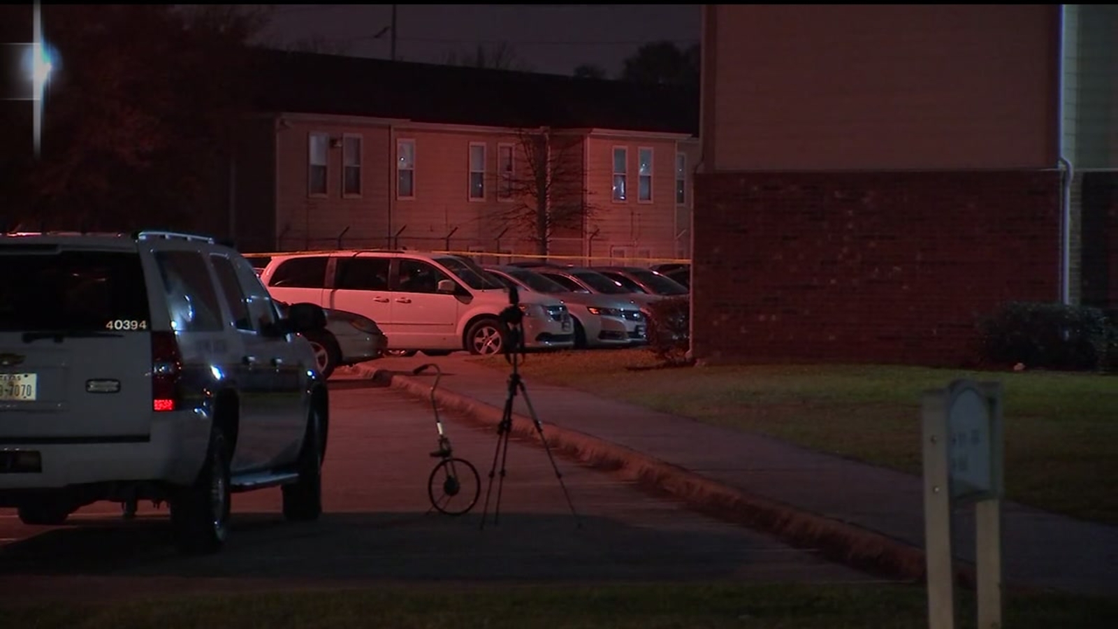 Man fatally shot at SE Houston apartment complex, HPD confirms - ABC13 ...