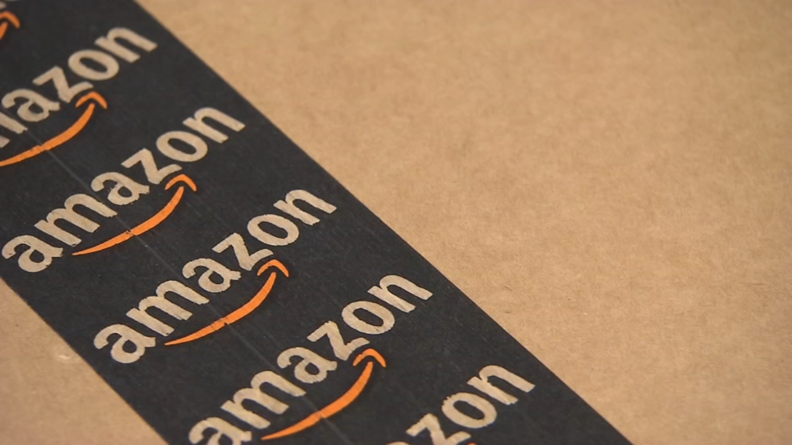 FTC issues warning about text message scam on fake recall, offering 'refunds' for Amazon purchases