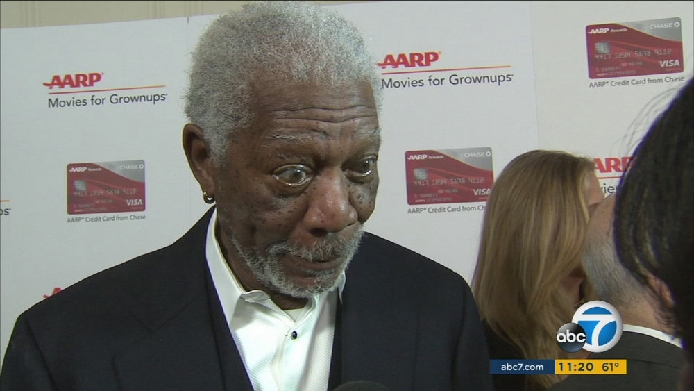 Actors head out to AARP Movies for Grownups Awards