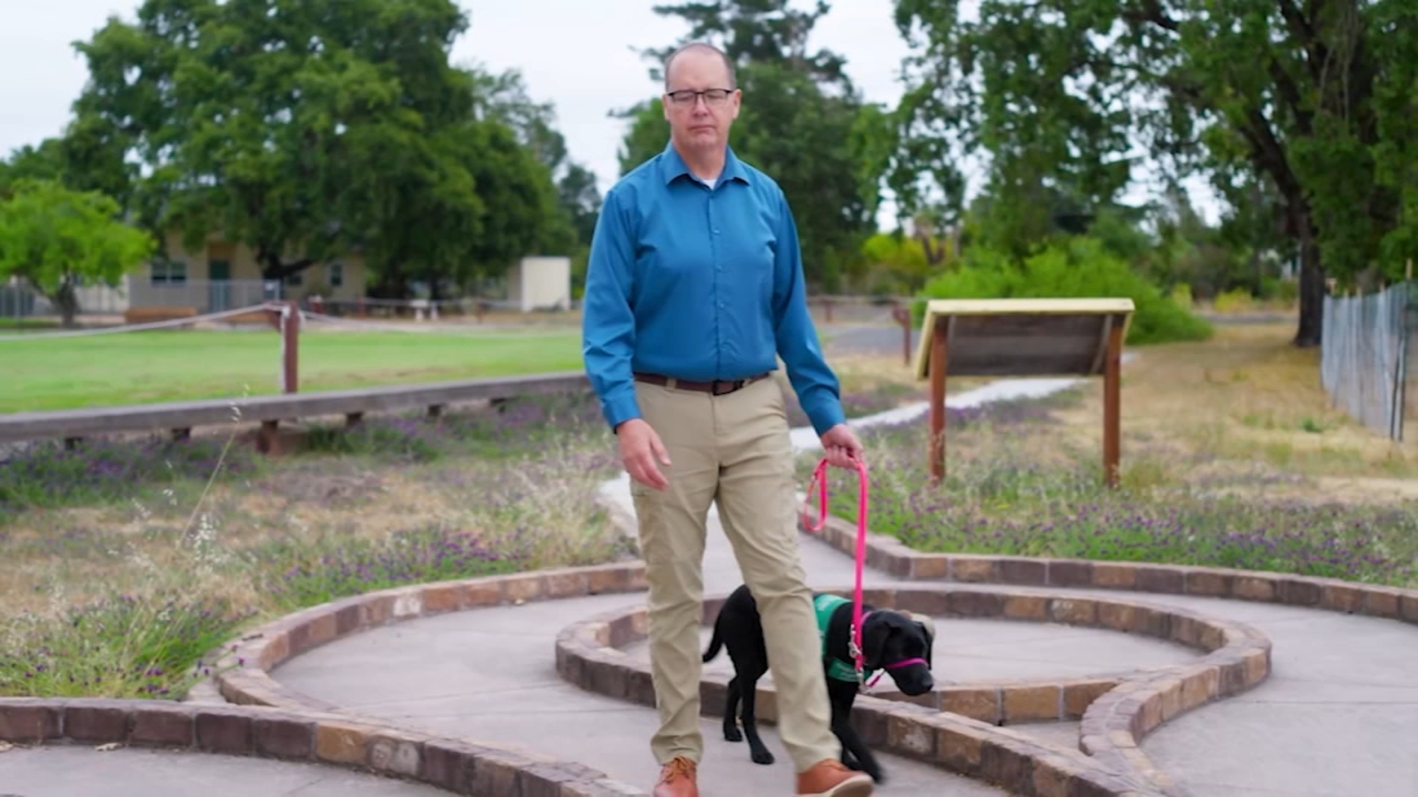 Bay Area nonprofit helps people who are blind, raise guide dogs