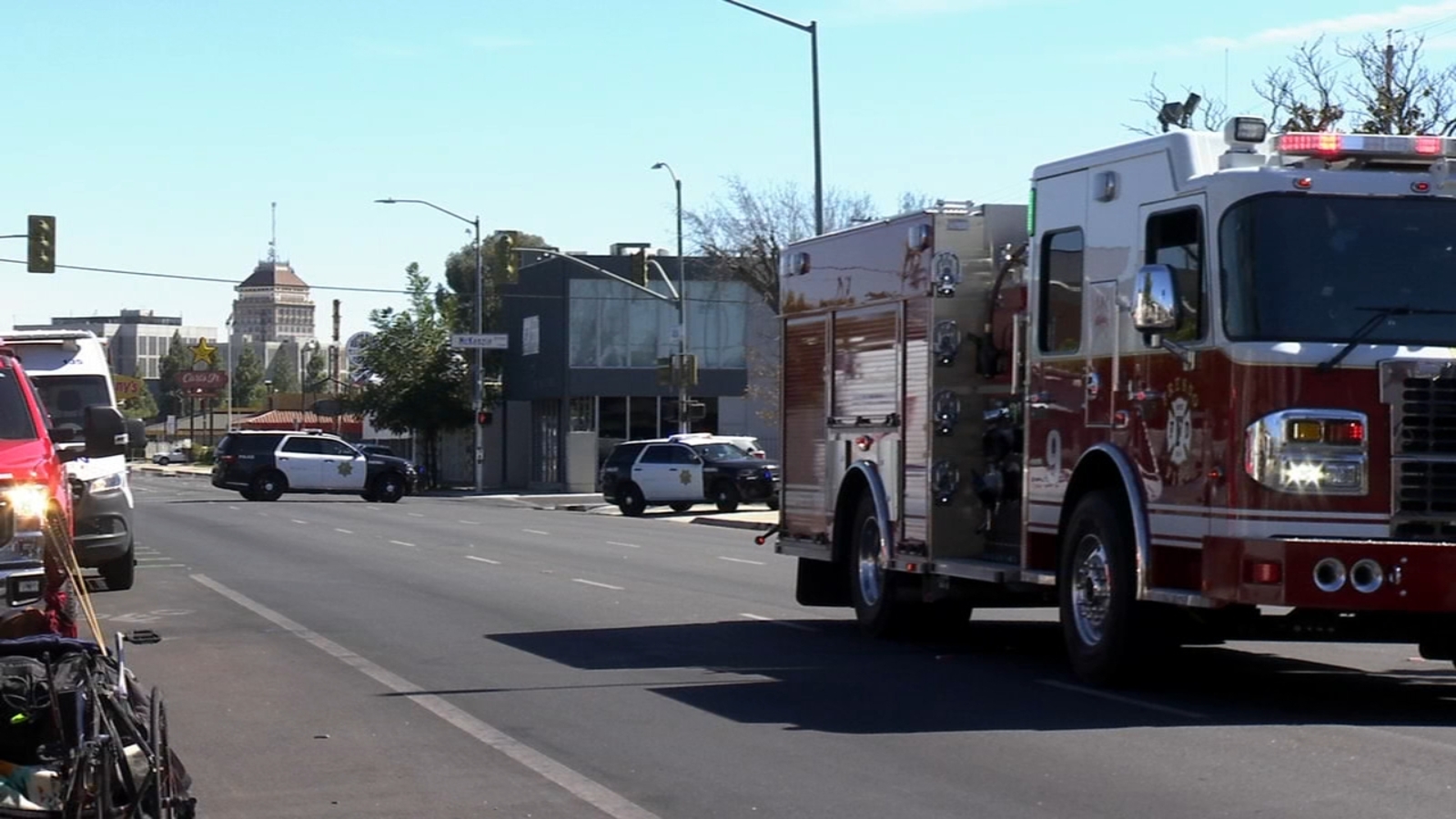Firefighters respond to residential fire in Central Fresno