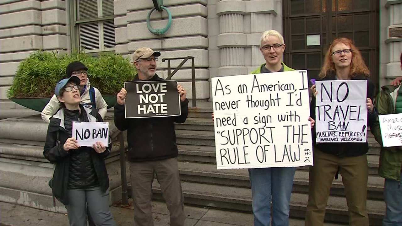 Attorneys deliberate over Trump travel ban