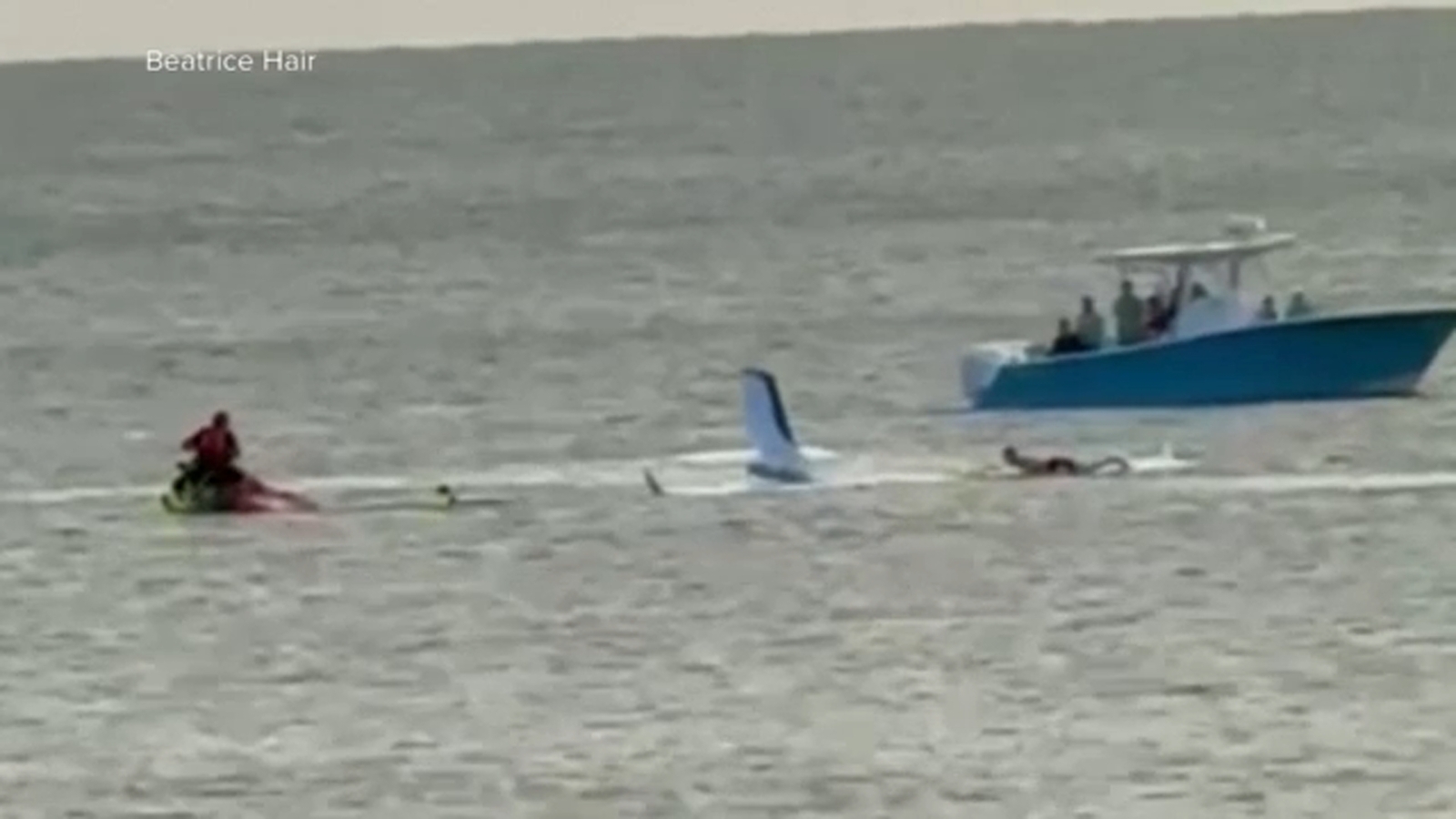 Small plane crashes in ocean off North Carolina coast; pilot rescued