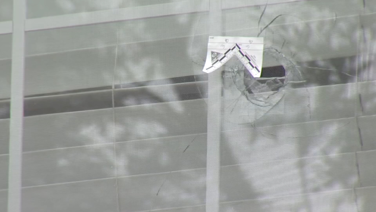 7-month-old boy fatally shot in neck while sleeping in SC apartment
