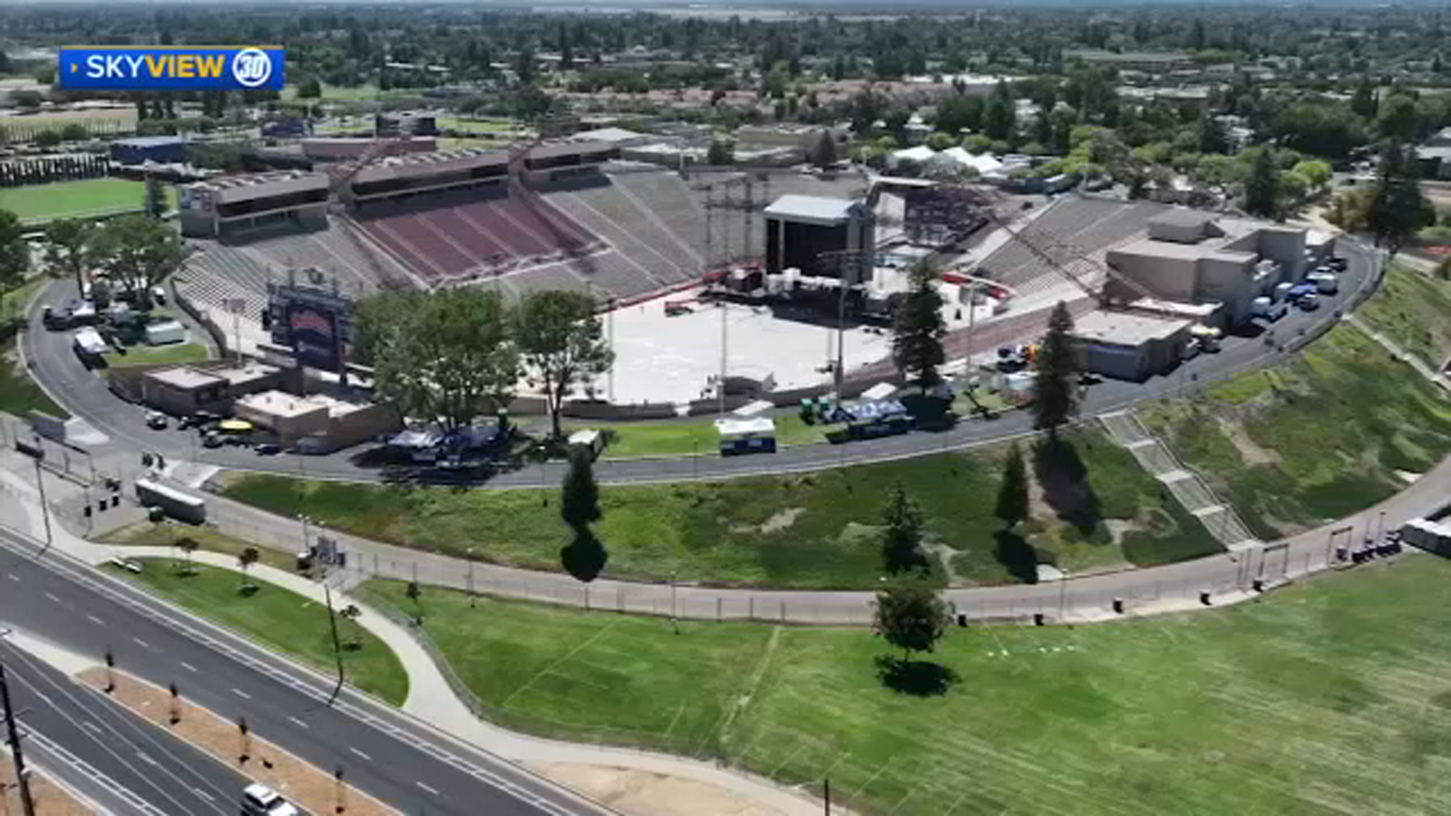 Valley Children's Stadium transformed for Shakira concert, Fresno State preparing for large crowd
