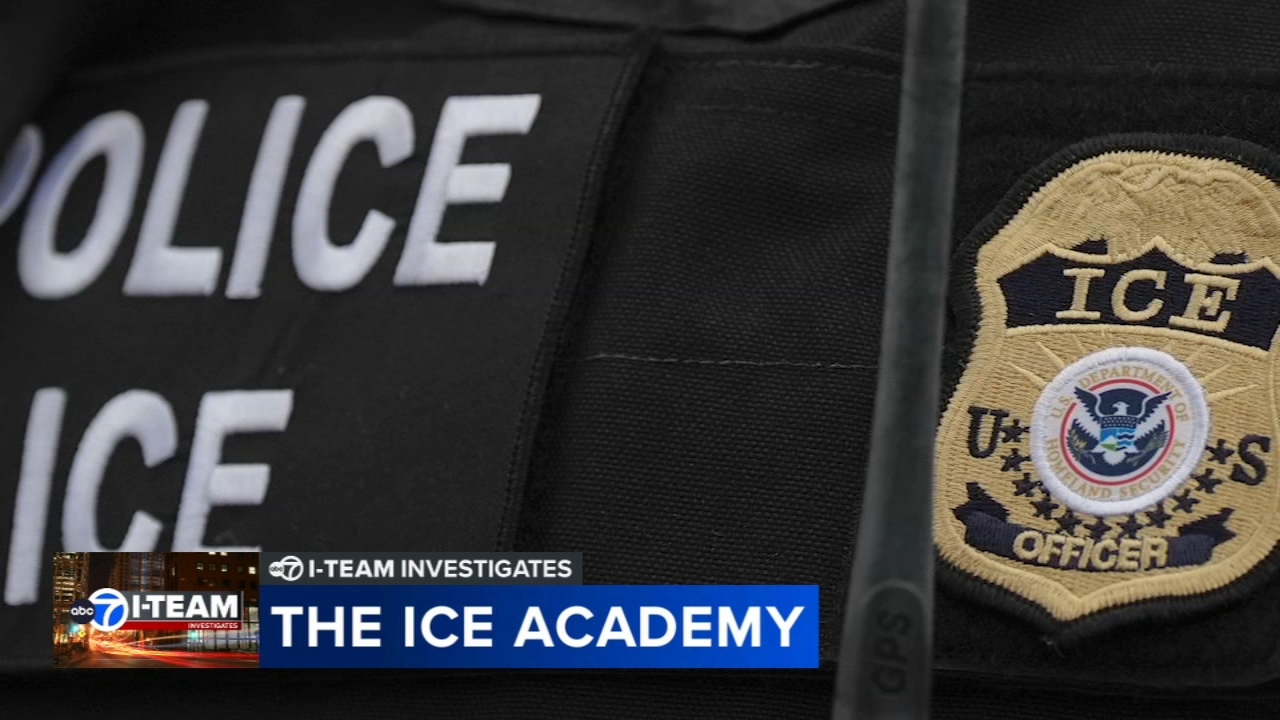 ICE training for warrantless arrests challenged in Chicago court