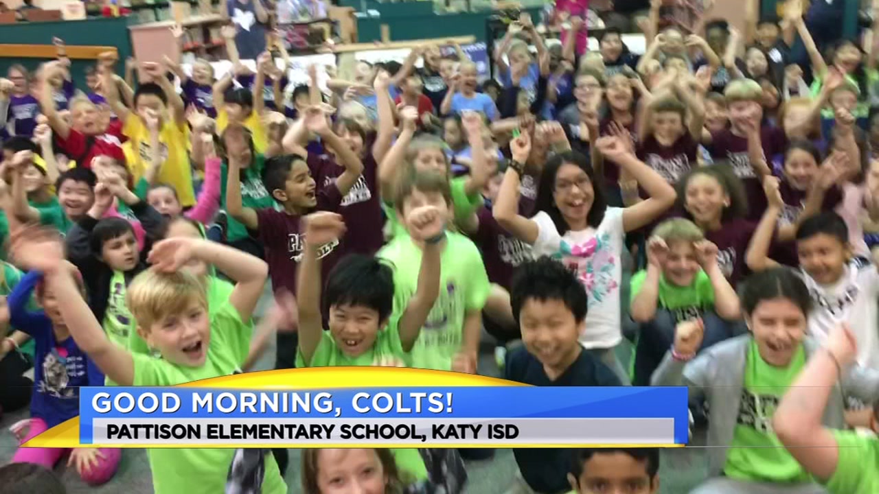 Travis Herzog visits Pattison Elementary