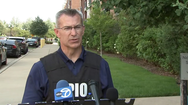 Aurora shooting today: Police looking for Aaron Conley after 2 shot at ...