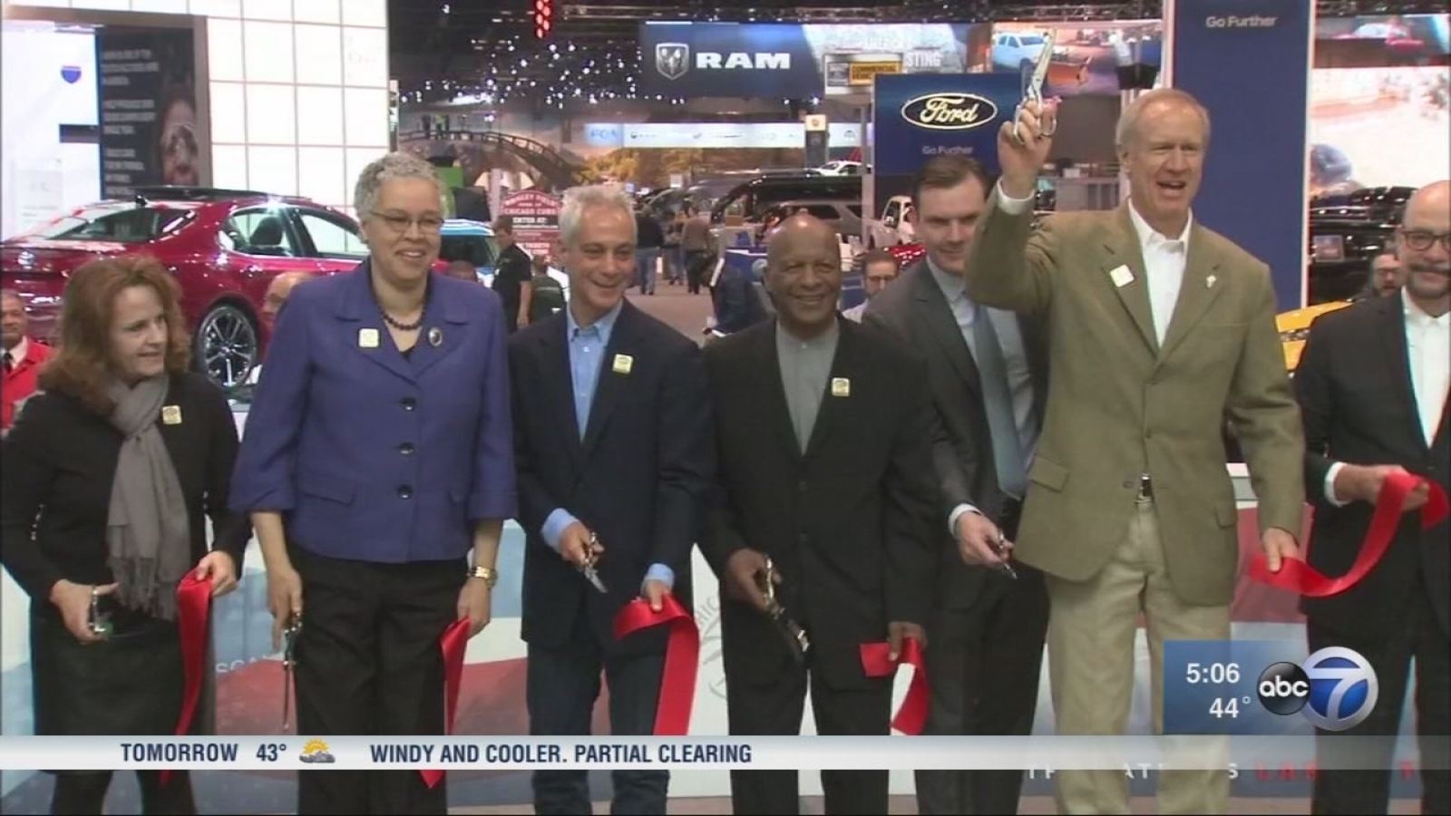 2017 Chicago Auto Show opens to public ABC7 Chicago