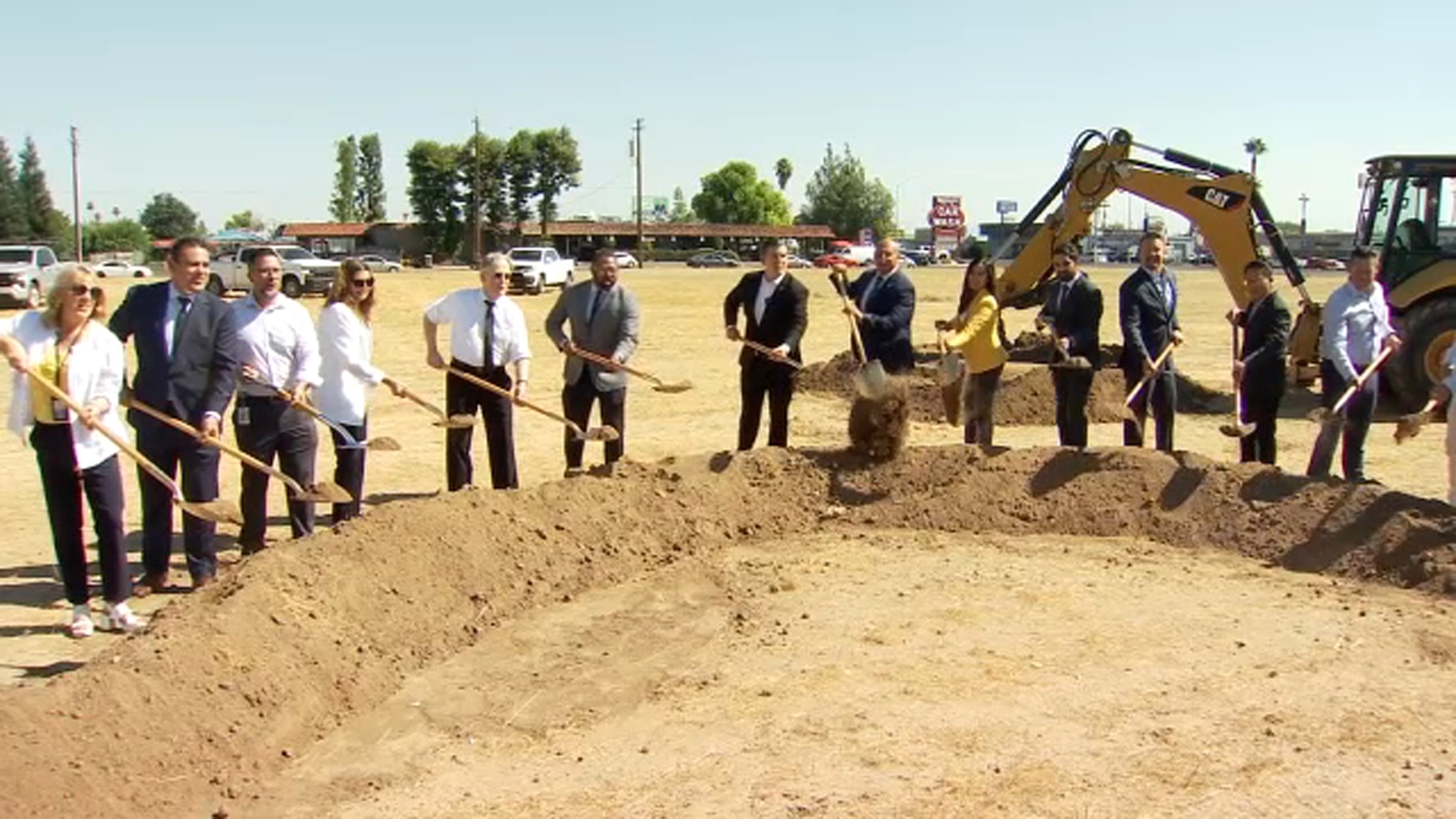 Fresno breaks ground on first state-of-the-art citywide senior center