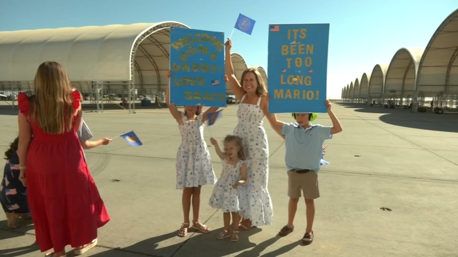 Heartwarming reunion at NAS-Lemoore as Strike Fighter Squadrons return home