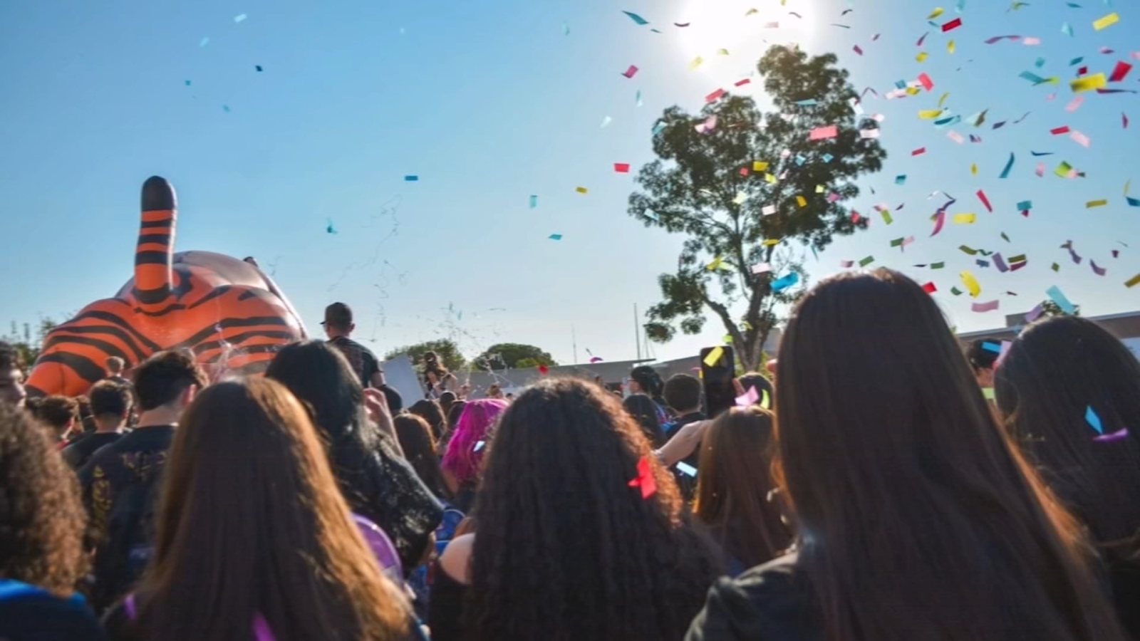 Los Banos Unified rings in the new school year