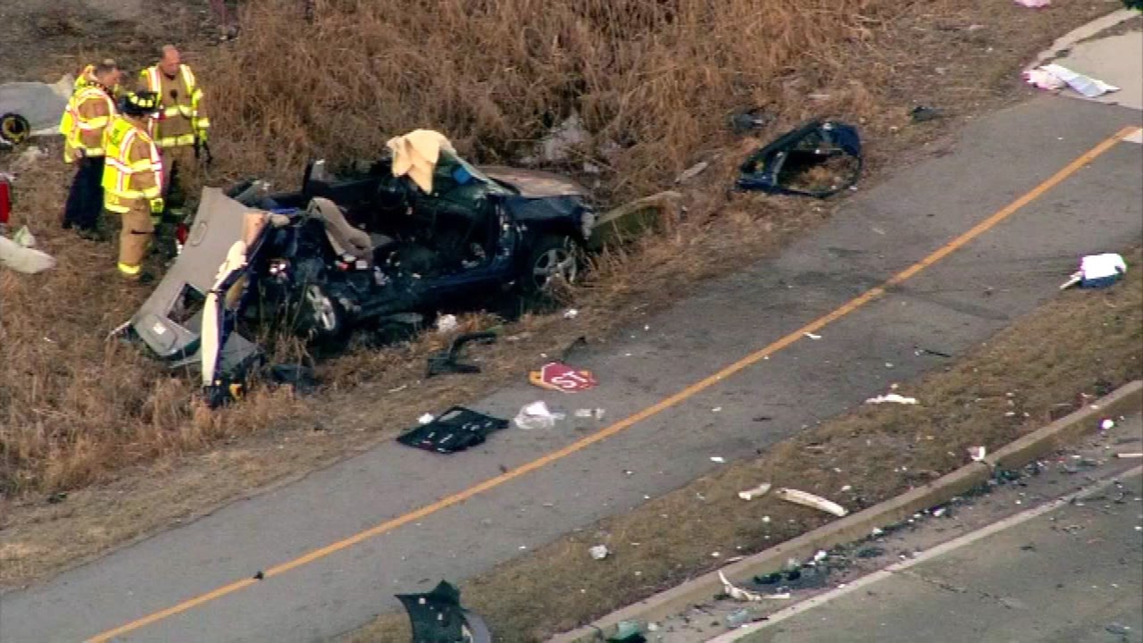 At least 2 injured in multivehicle crash on Route 83 in Lemont ABC7