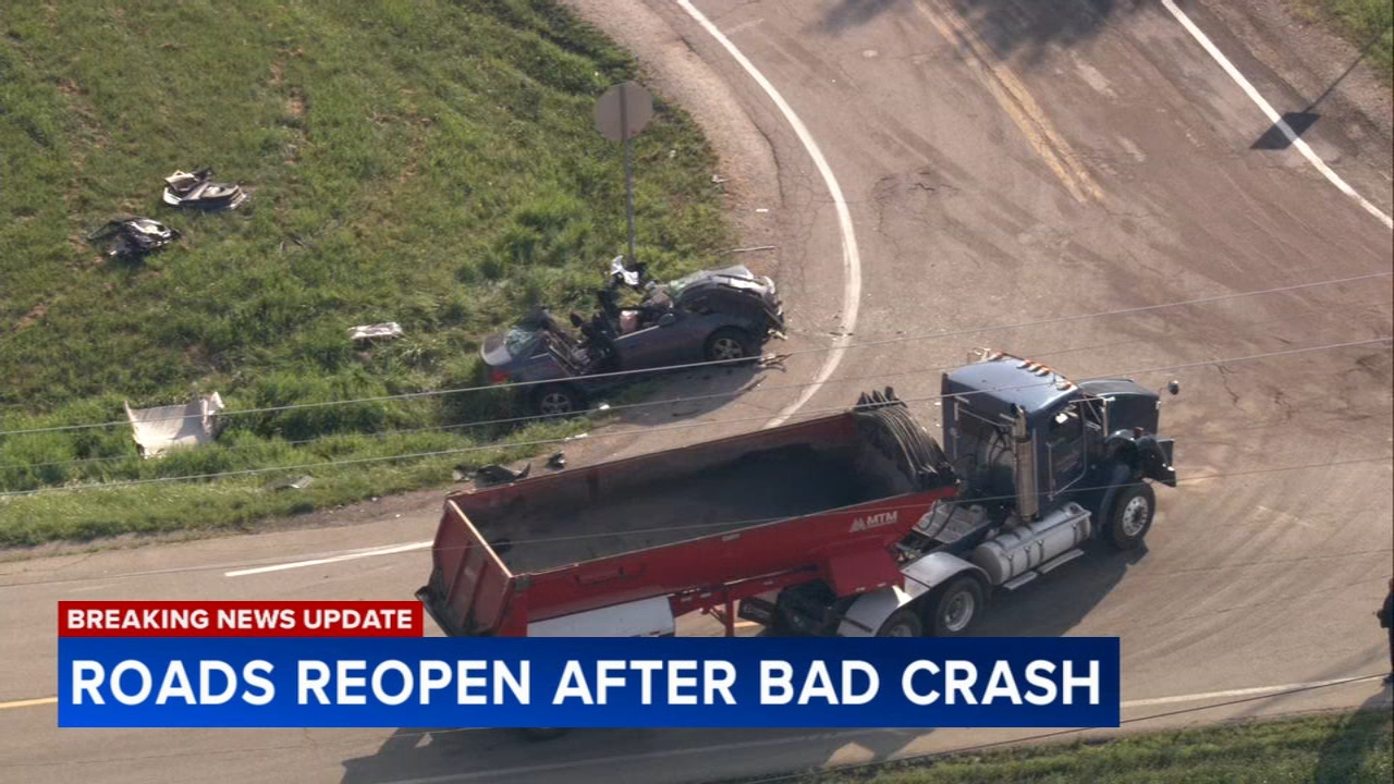 Truck involved Oswego crash, 1 seriously injured: Sheriff