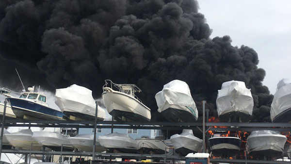 Fire destroys at least 12 boats at marina in New Jersey
