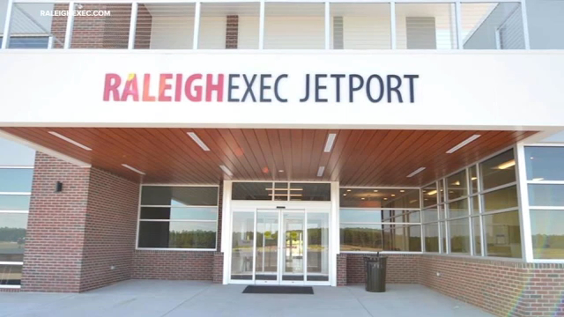 Raleigh Exec Jetport signs agreement accepting international flights